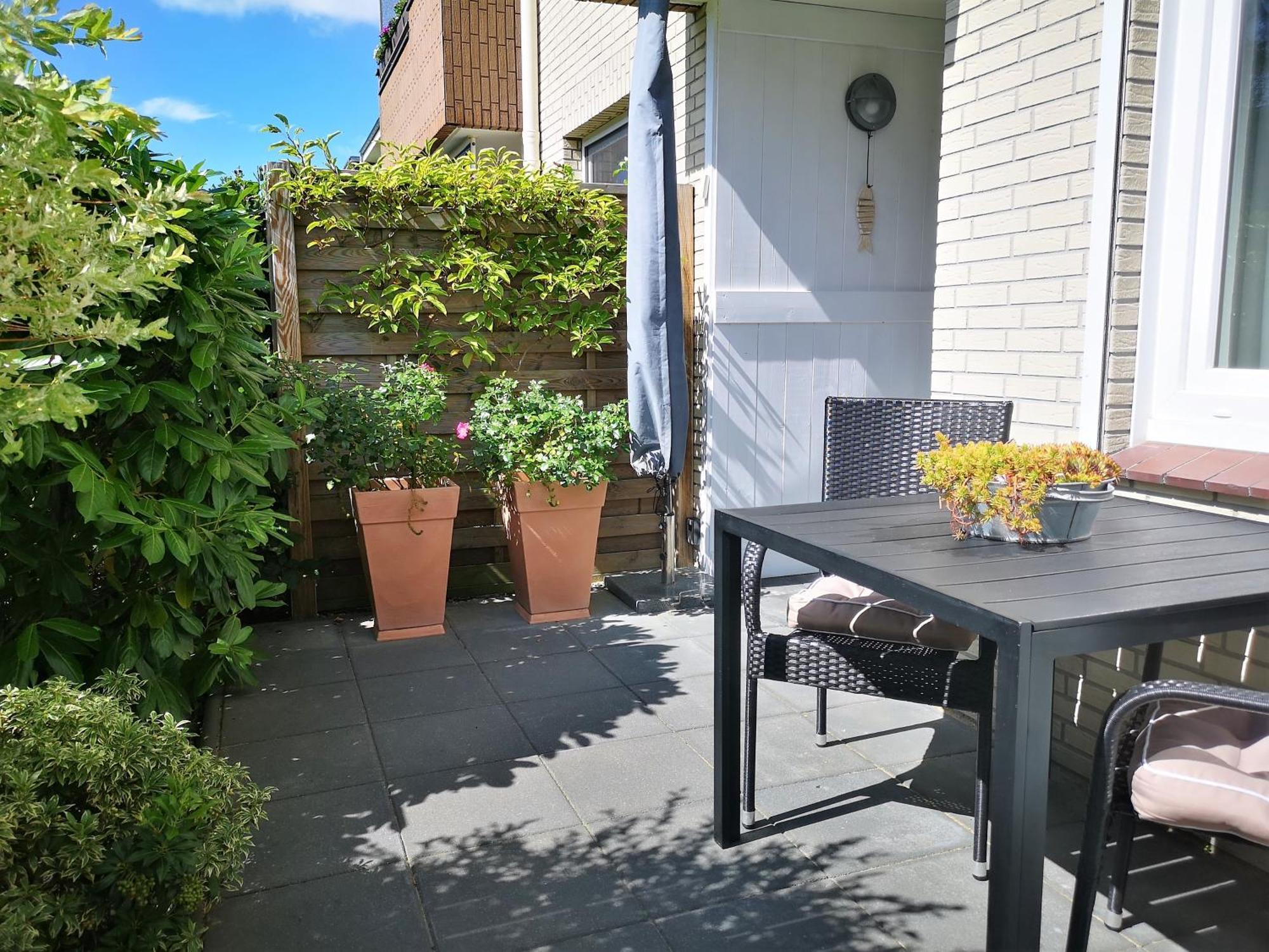 Butze Ferienapartment Mit Terrasse & Wlan & Parkplatz Apartment Busum