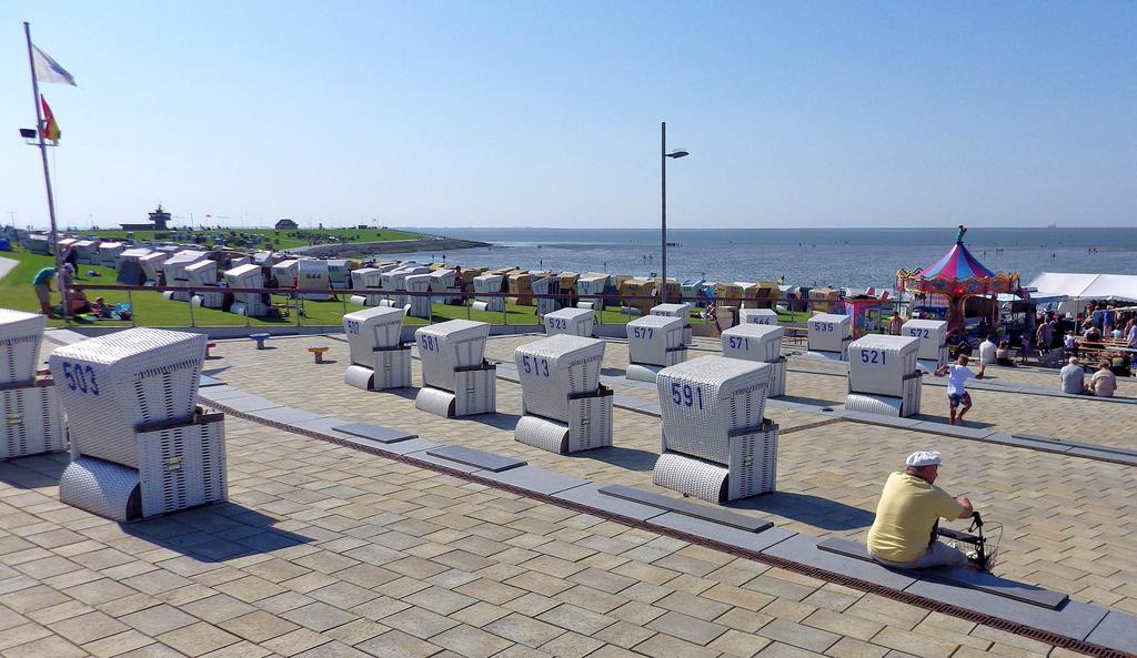 Butze Ferienapartment Mit Terrasse & Wlan & Parkplatz Apartment